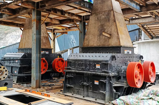 ɽ����ꖆ�̩����400���h(hu��n)����ʽ��ɰ���a��