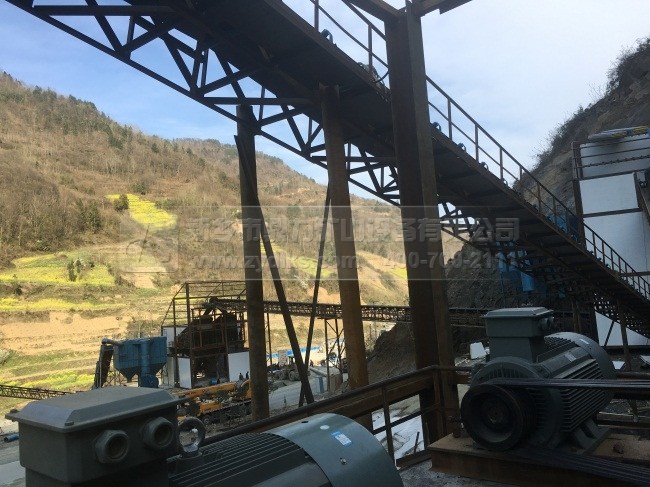 �h������rʯ�ϏS