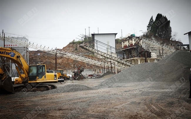 ���a���ĳ���ϵ�y