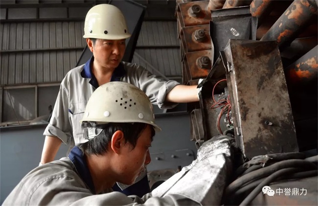 �������˹����F��