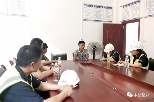 �cؓ(f��)؟(z��)�˜�ͨ�^�F(xi��n)��