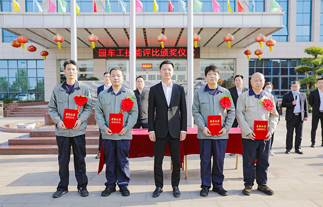 ���������L��܇���C��(ji��ng)����Ӱ